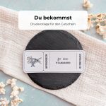 Gutschein Filmabend Druckvorlage als PDF zum Downloaden. Auf dem Filmabend-Gutschein ist ein Filmprojektor im Aquarellstil abgebildet.