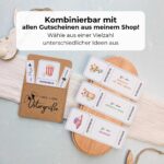 Flexible Gutscheinkarte für Ostern als individuelles DIY Geschenk. Diese digitale Druckvorlage zeigt eine gebastelte Gutscheintasche mit der Aufschrift "Viele liebe Ostergrüße". Die PDF Vorlage lässt sich ideal mit verschiedenen Geschenkideen wie einer Auszeit in der Natur, einem Kreativ-Kurs oder einer Massage kombinieren. Ein wunderbares Last Minute Geschenk.